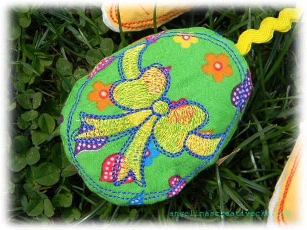 Stickdatei "Hoppy Easter" Haustürschild ITH 13x18cm