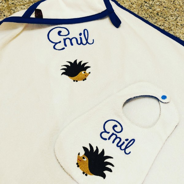 Free Embroidery design *Iggy, the hedgehog*