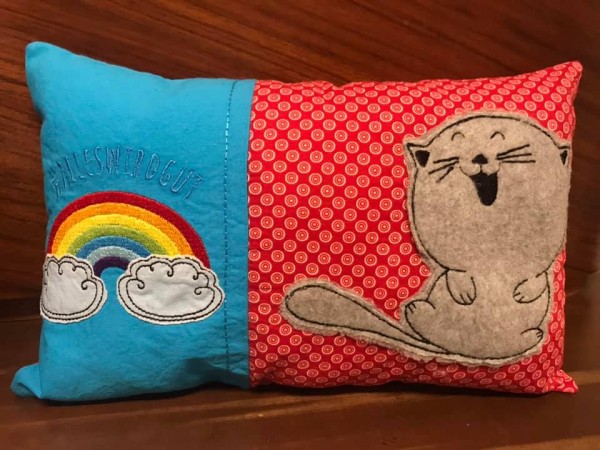 Free embroidery file "Andrà tutto bene" and "Alles wird gut"