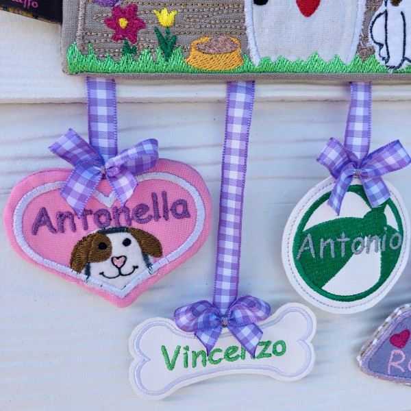 "Hundehüttenhaus" ITH Stickdatei 16x26 cm