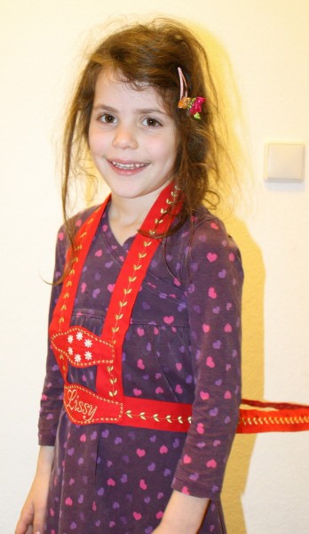 Pferdegeschirr Embroidery design & eBook wild horse