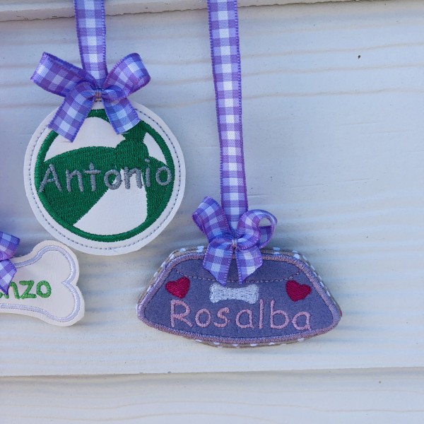 "Hundehüttenhaus" ITH Stickdatei 18x30 cm