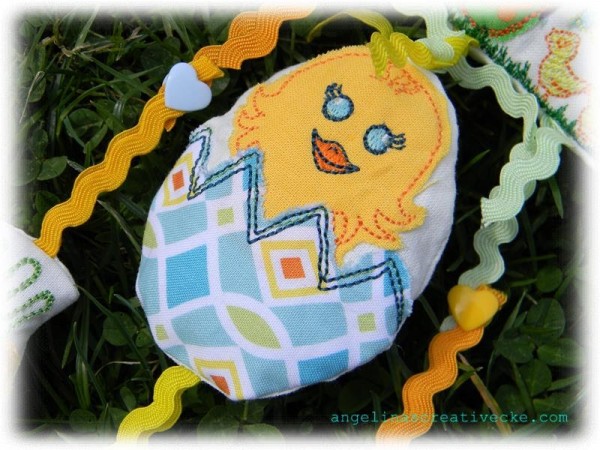 Stickdatei "Hoppy Easter" Haustürschild ITH 13x18cm