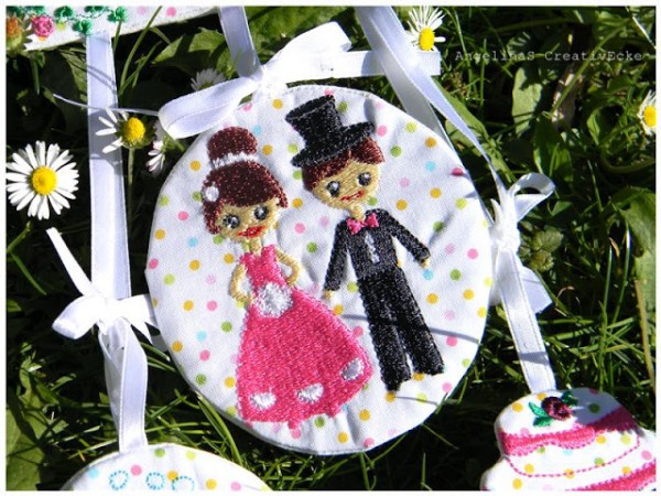 Stickdatei "Hochzeitshaus" Haustürschild ITH 18x30cm