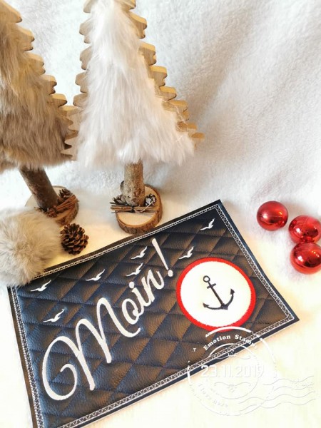 Stickdatei "Moin"-Mug Rugs 16x26 cm mit Satinrand